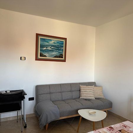 N&G Apartments Ровинь Экстерьер фото
