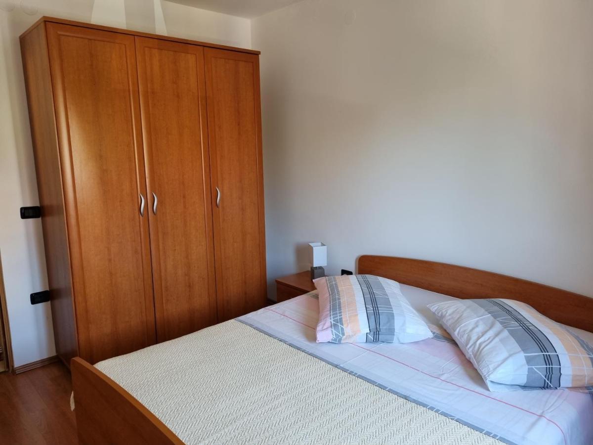 N&G Apartments Ровинь Экстерьер фото