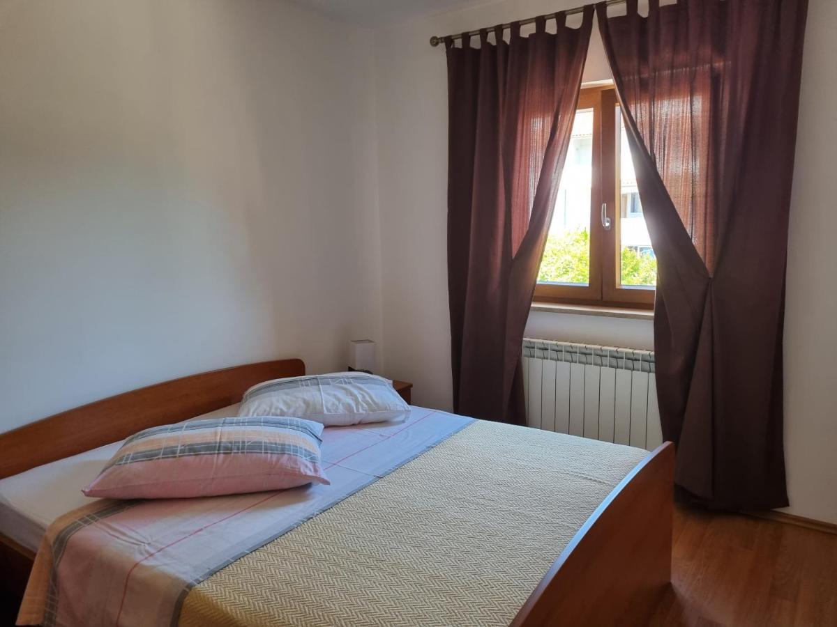 N&G Apartments Ровинь Экстерьер фото