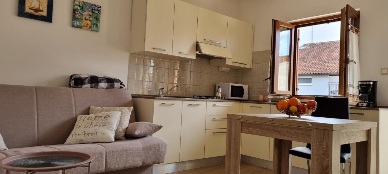 N&G Apartments Ровинь Экстерьер фото